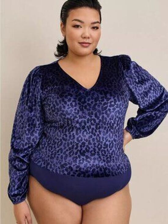 torrid Tops - Torrid Blue Leopard Bodysuit Velvet Long Sleeve 3X Vneck Balloon Sleeve Top